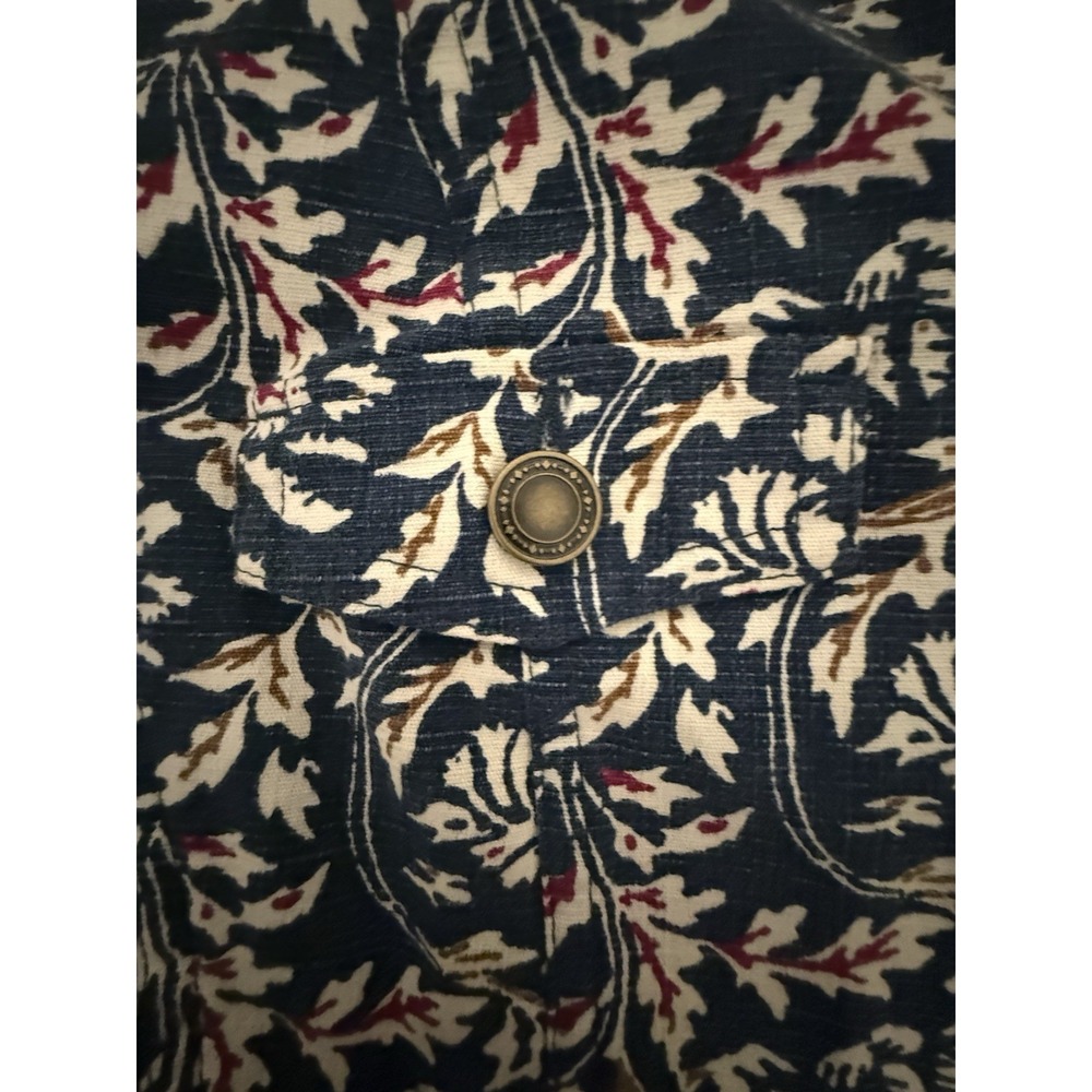 Charter Club Denim Jacket Floral Print Button Up Style Cotton Blend Size PM NWT - Picture 8 of 9